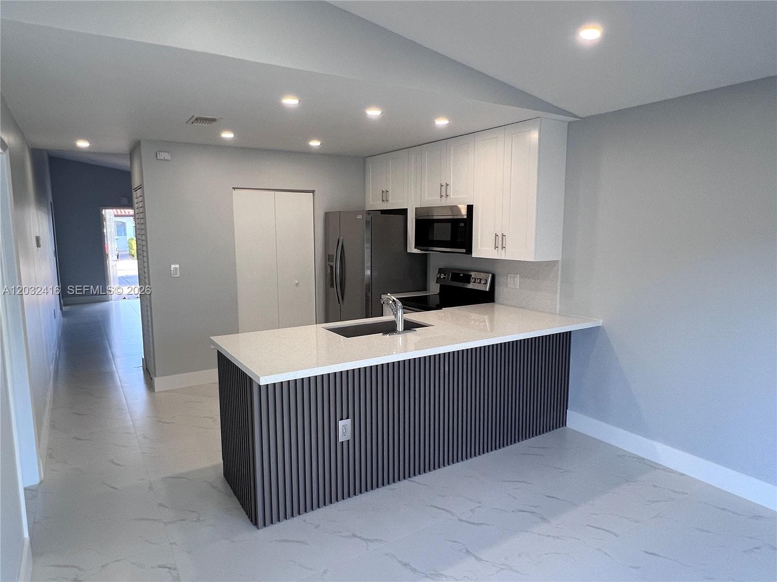 2834 W 75th Ter, Hialeah FL 33018 — 1