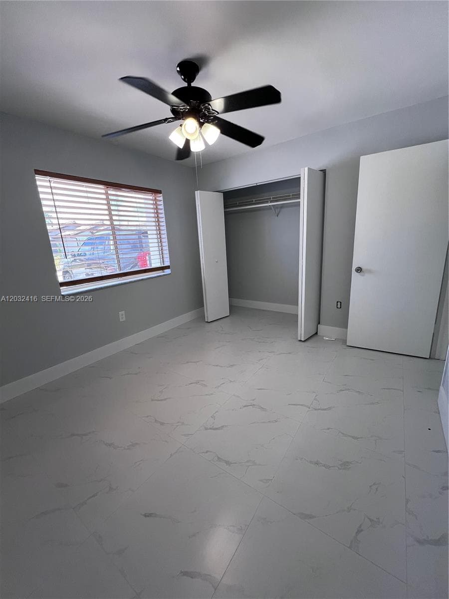 2834 W 75th Ter, Hialeah FL 33018 — 11