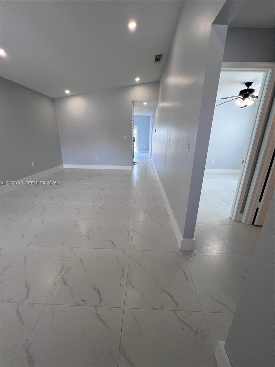 2834 W 75th Ter, Hialeah FL 33018 — 4