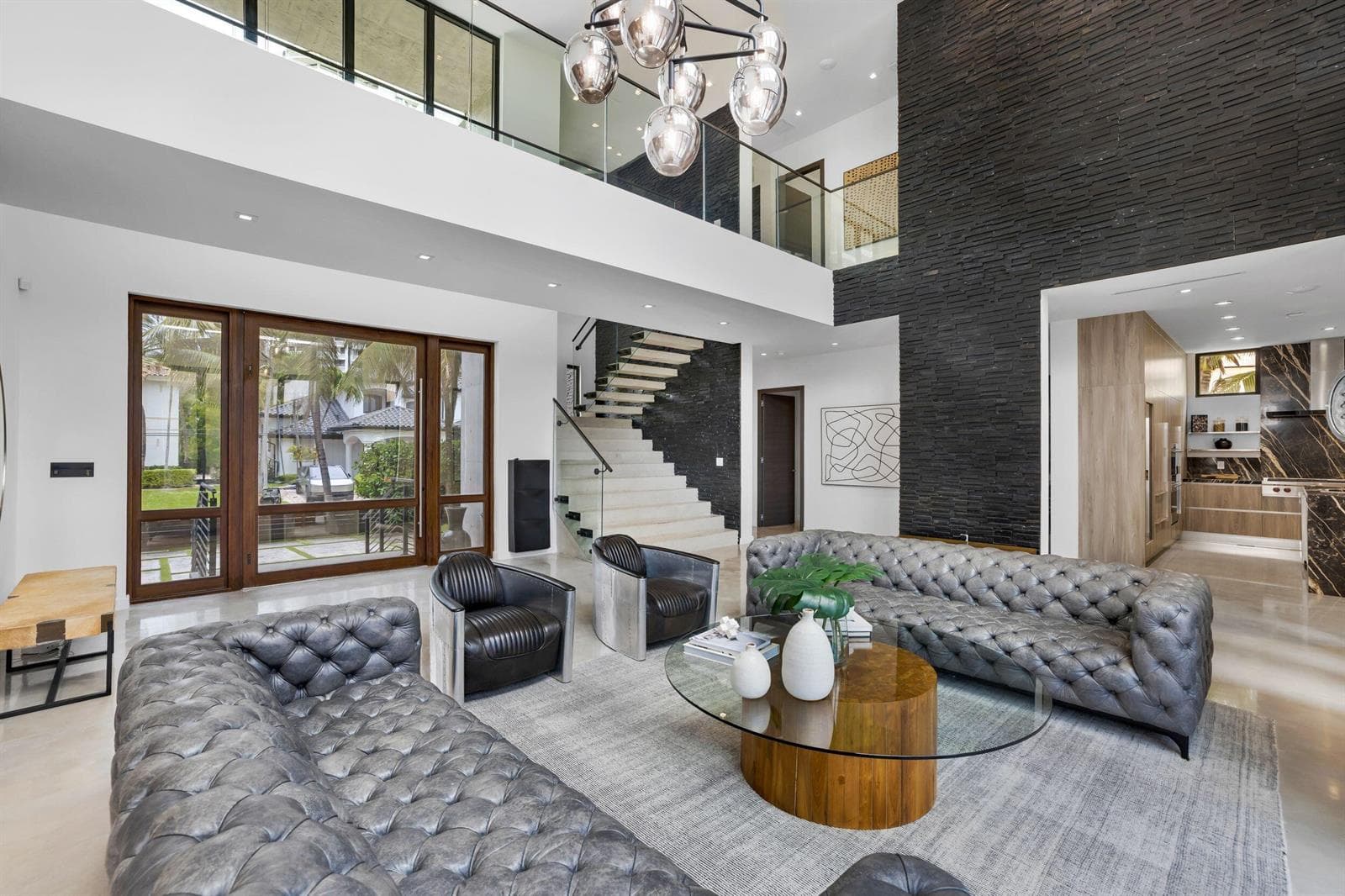 3462 NE 171st Street, North Miami Beach FL 33160 — 12