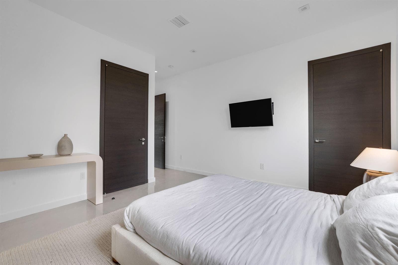 3462 NE 171st Street, North Miami Beach FL 33160 — 81