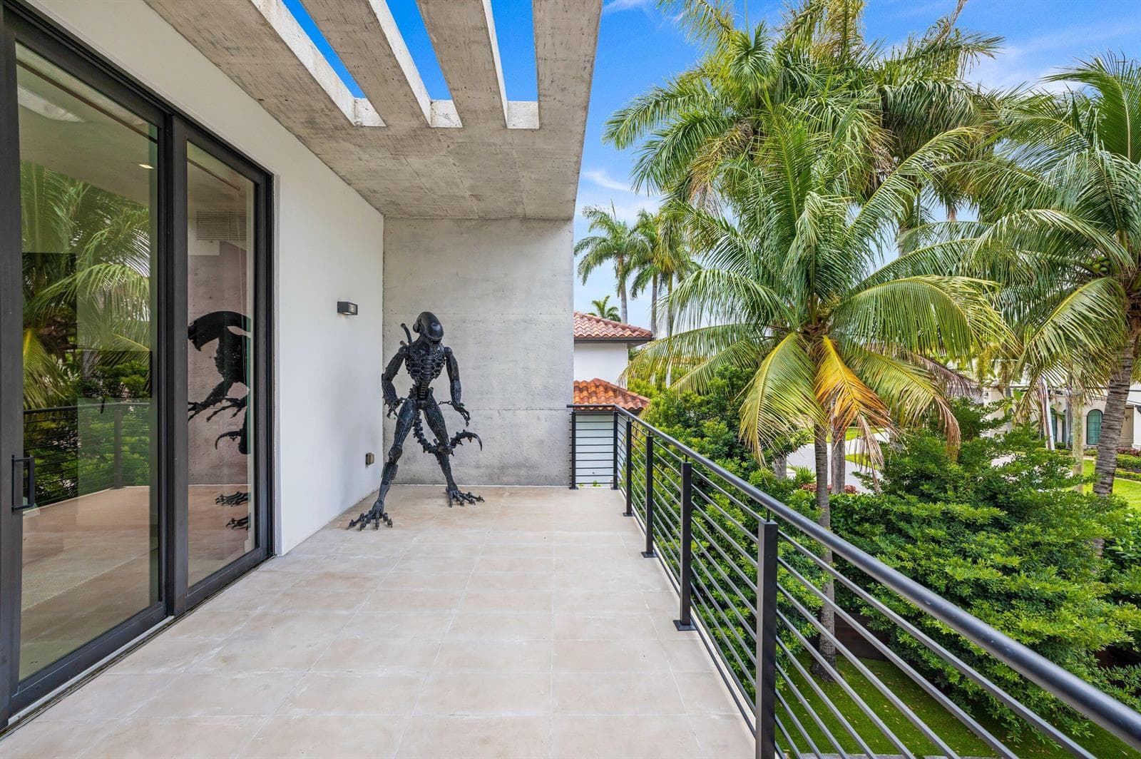 3462 NE 171st Street, North Miami Beach FL 33160 — 61