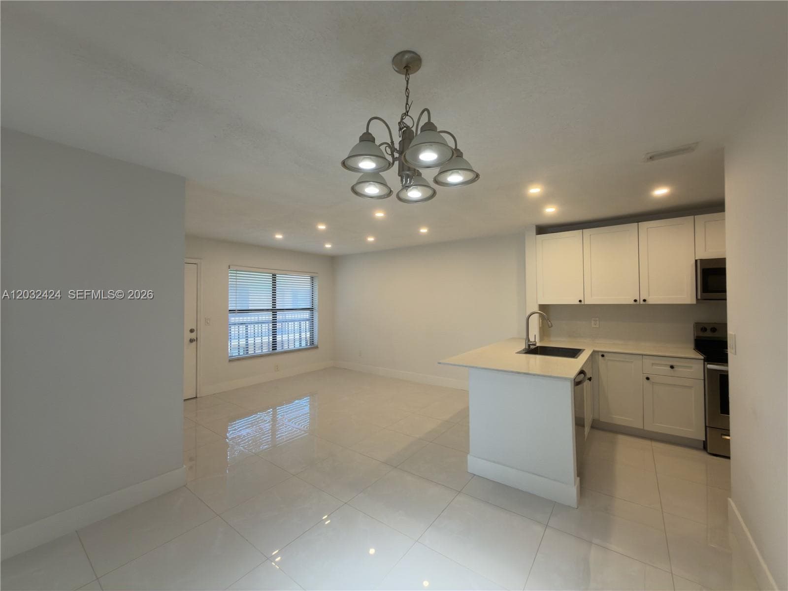 2500 W 67th Pl # 26, Hialeah FL 33016 — 2