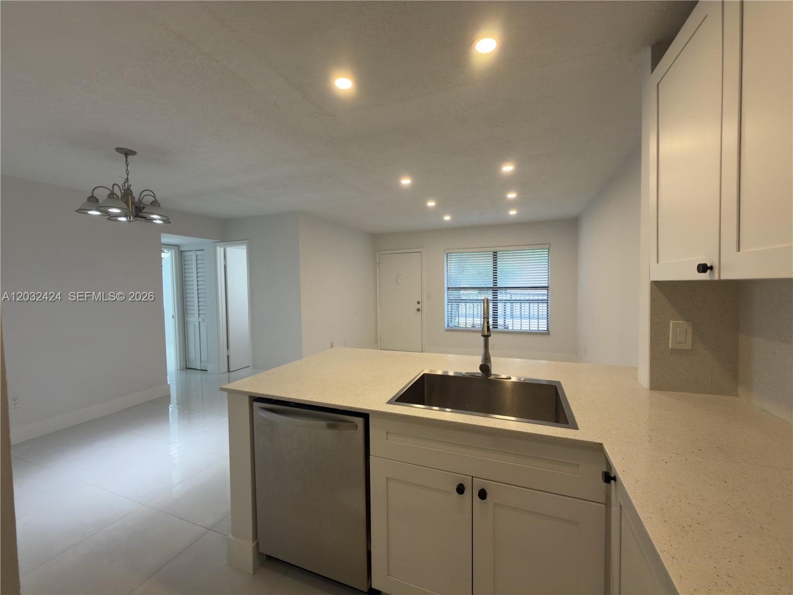 2500 W 67th Pl # 26, Hialeah FL 33016 — 3