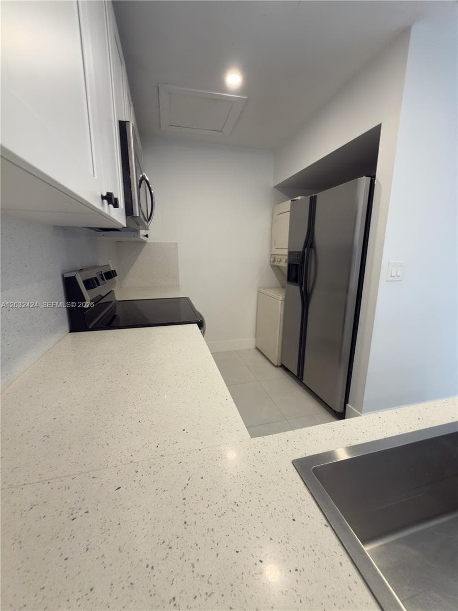 2500 W 67th Pl # 26, Hialeah FL 33016 — 9