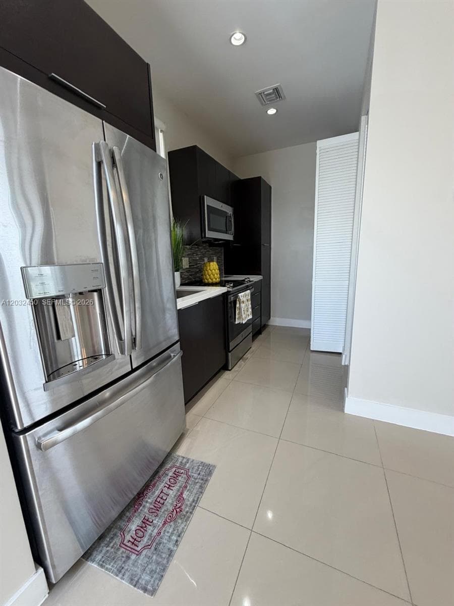 6440 NW 103rd Psge # 6440, Doral FL 33178 — 6