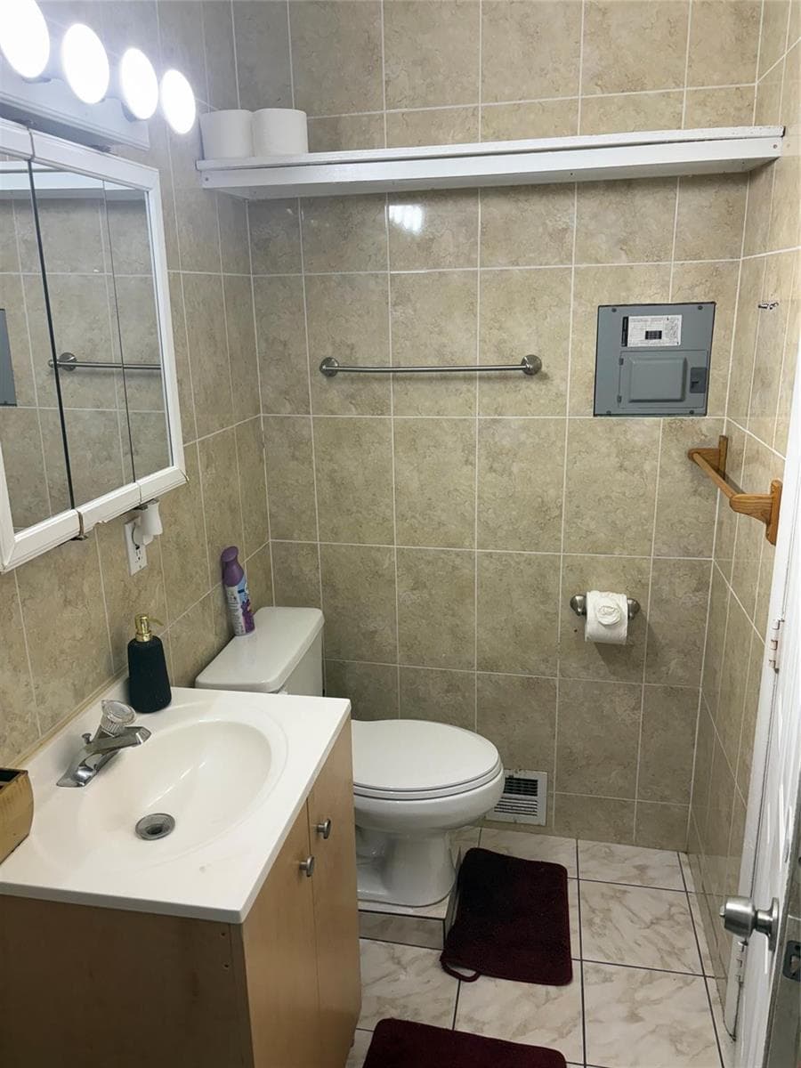 17131 NW 32 Court Apt 1, Miami Gardens FL 33056 — 22