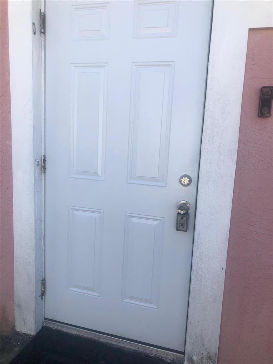 17131 NW 32 Court Apt 1, Miami Gardens FL 33056 — 14