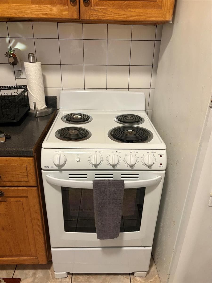 17131 NW 32 Court Apt 1, Miami Gardens FL 33056 — 15