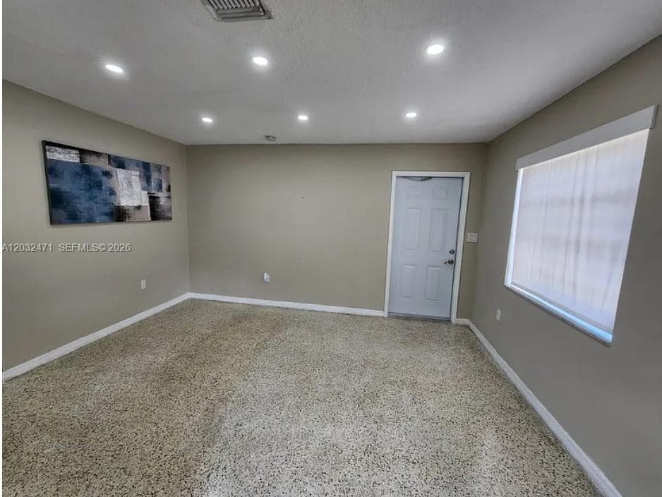 11267 SW 7th St, Sweetwater FL 33174 — 17