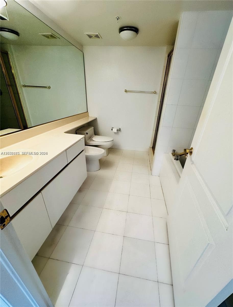 1900 Sunset Harbour Dr # 815, Miami Beach FL 33139 — 5