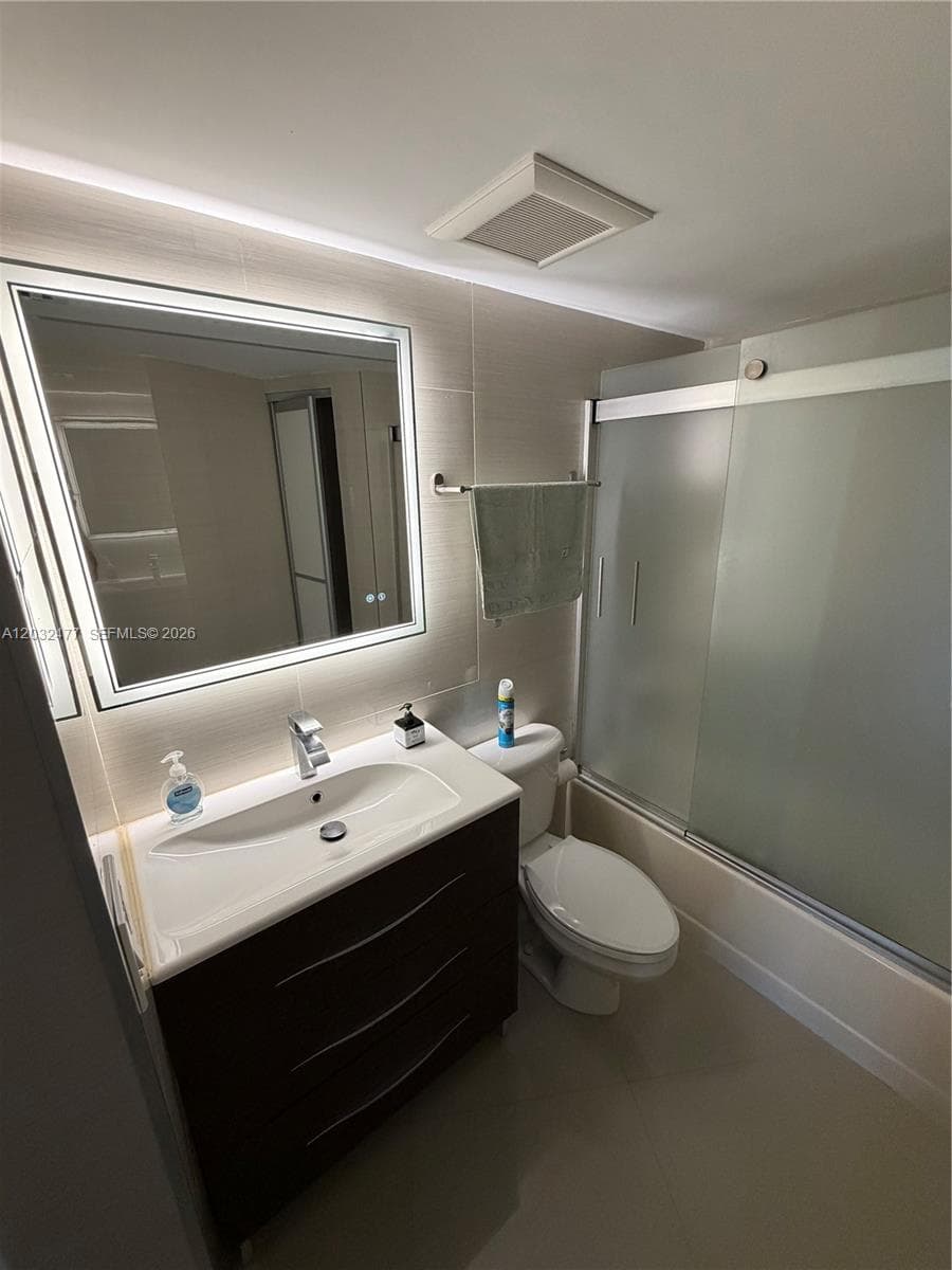 3300 NE 192nd St # 1109, Aventura FL 33180 — 23