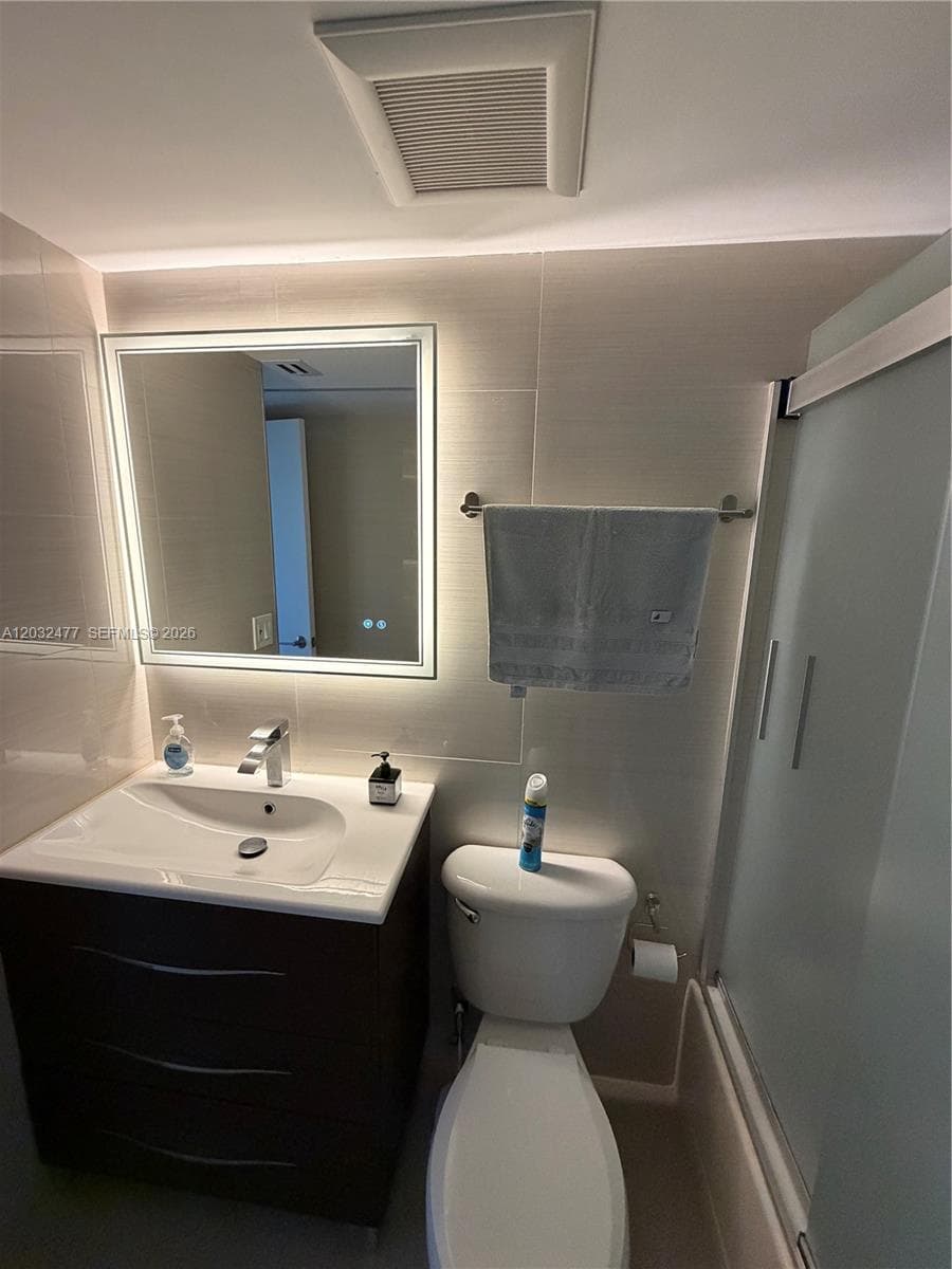 3300 NE 192nd St # 1109, Aventura FL 33180 — 22