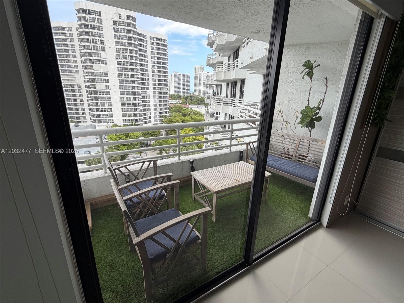 3300 NE 192nd St # 1109, Aventura FL 33180 — 45