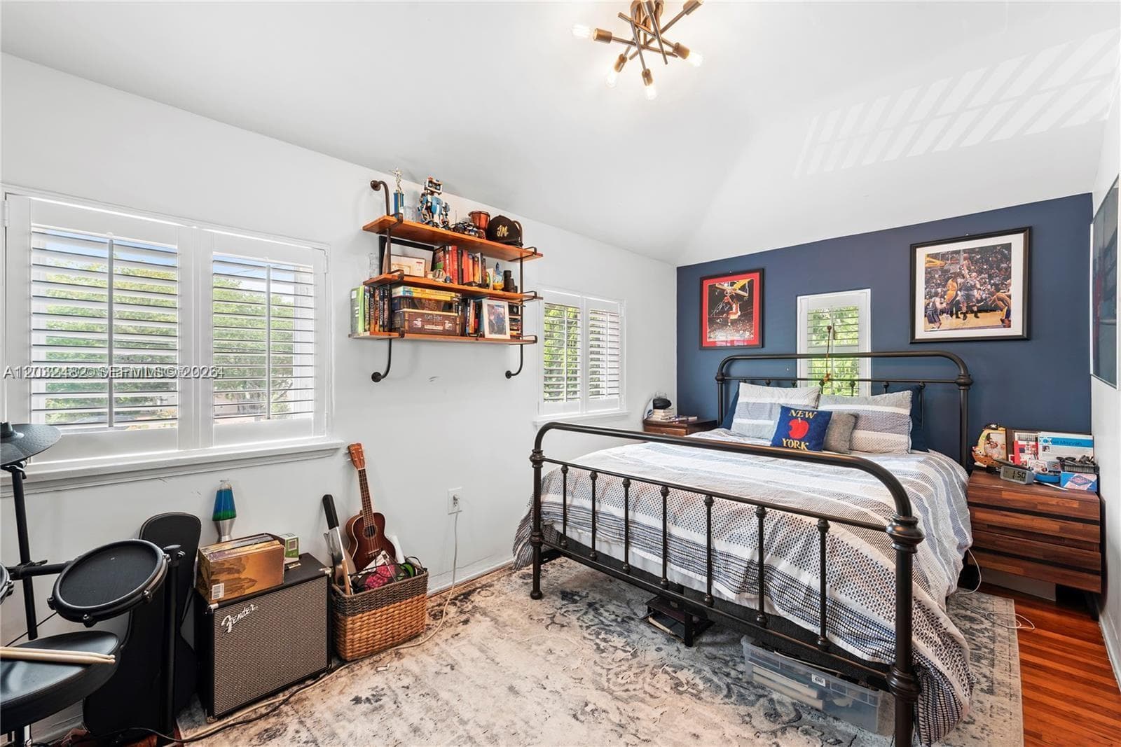 5621 Alton Rd, Miami Beach FL 33140 — 20