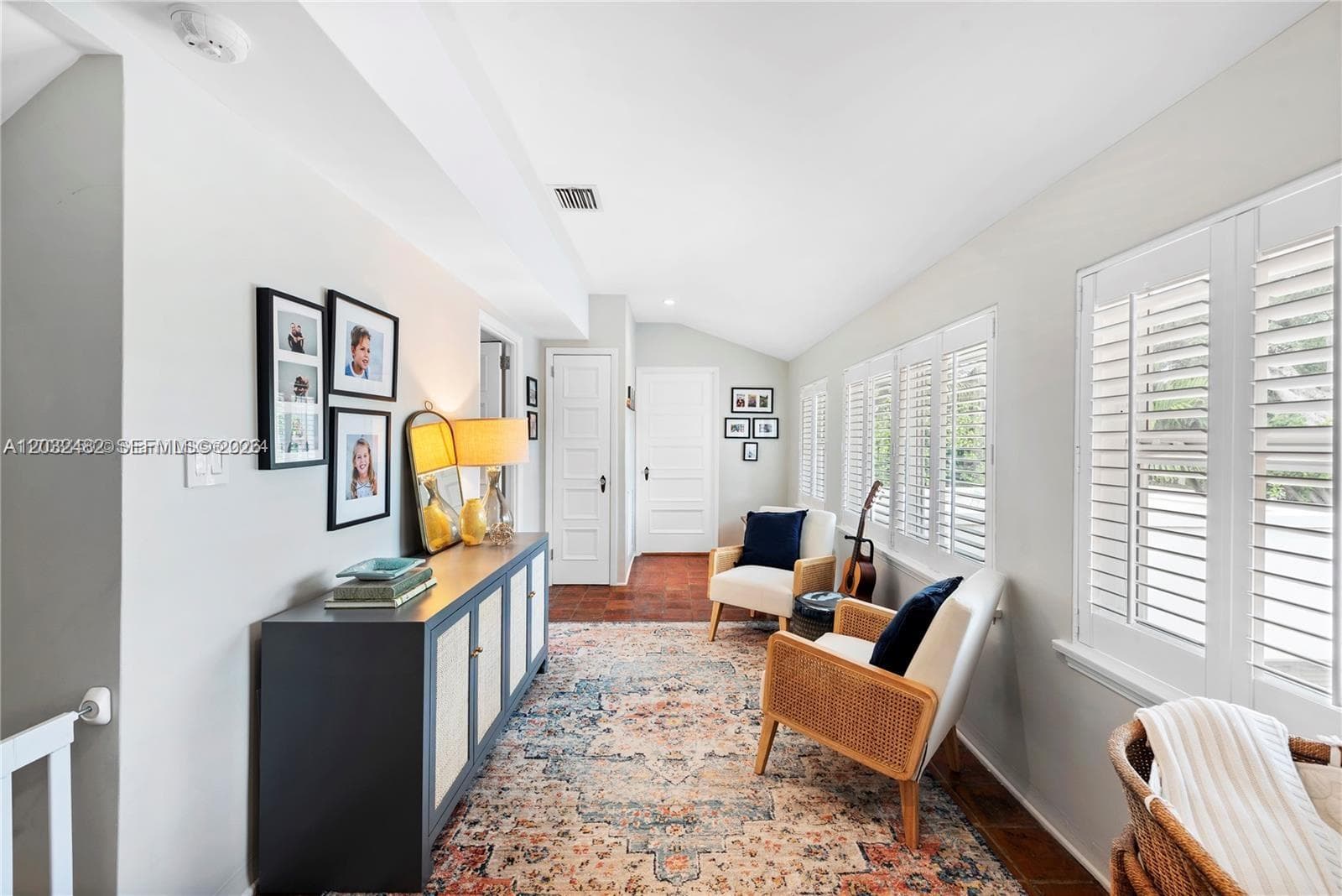 5621 Alton Rd, Miami Beach FL 33140 — 19