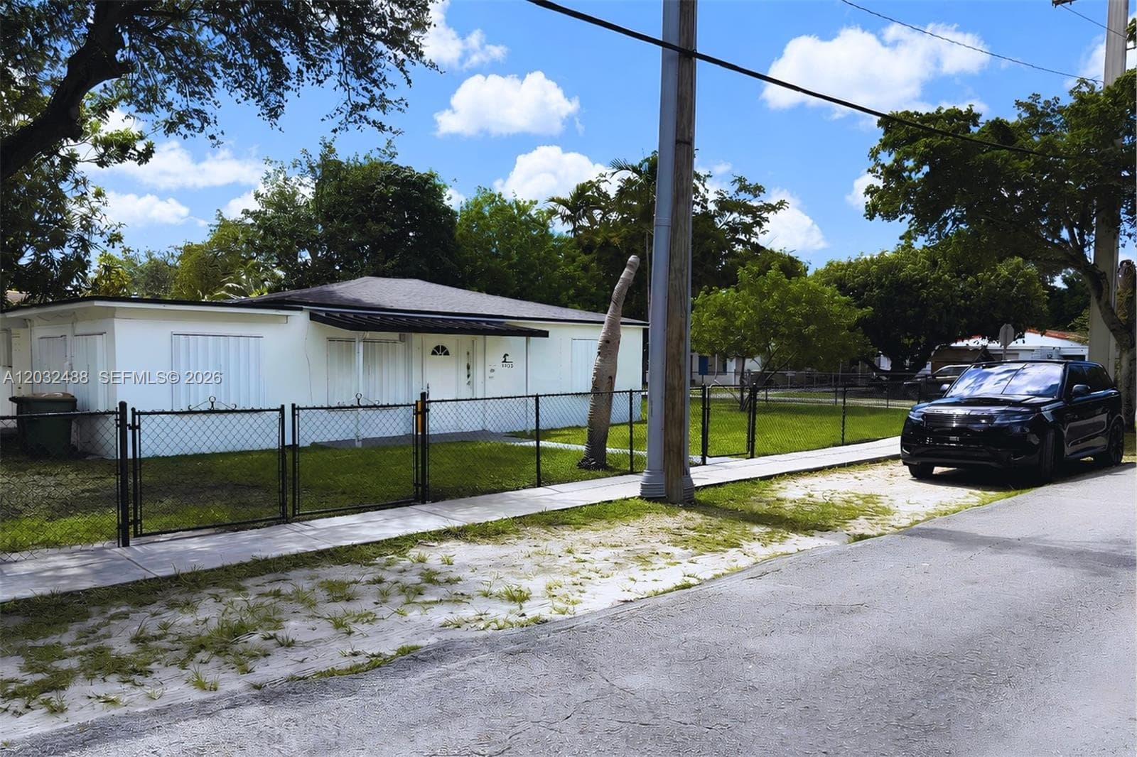 14215 NE 9th Ave # 14215, North Miami FL 33161 — 3