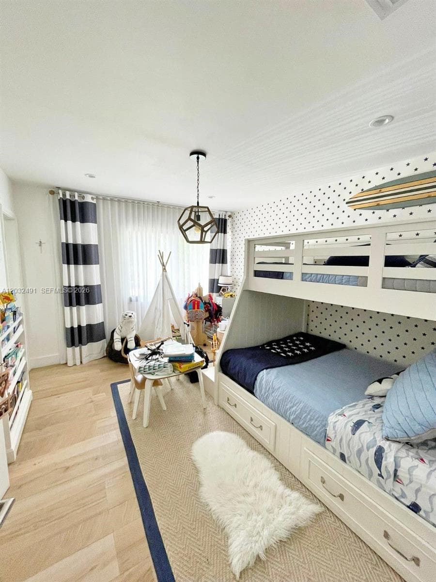 290 E Shore Dr E # 290, Miami FL 33133 — 7