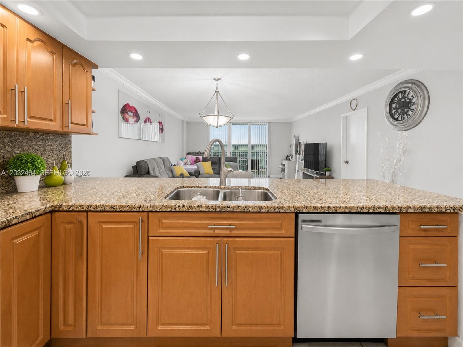 5701 Collins Ave # 1711, Miami Beach FL 33140 — 3