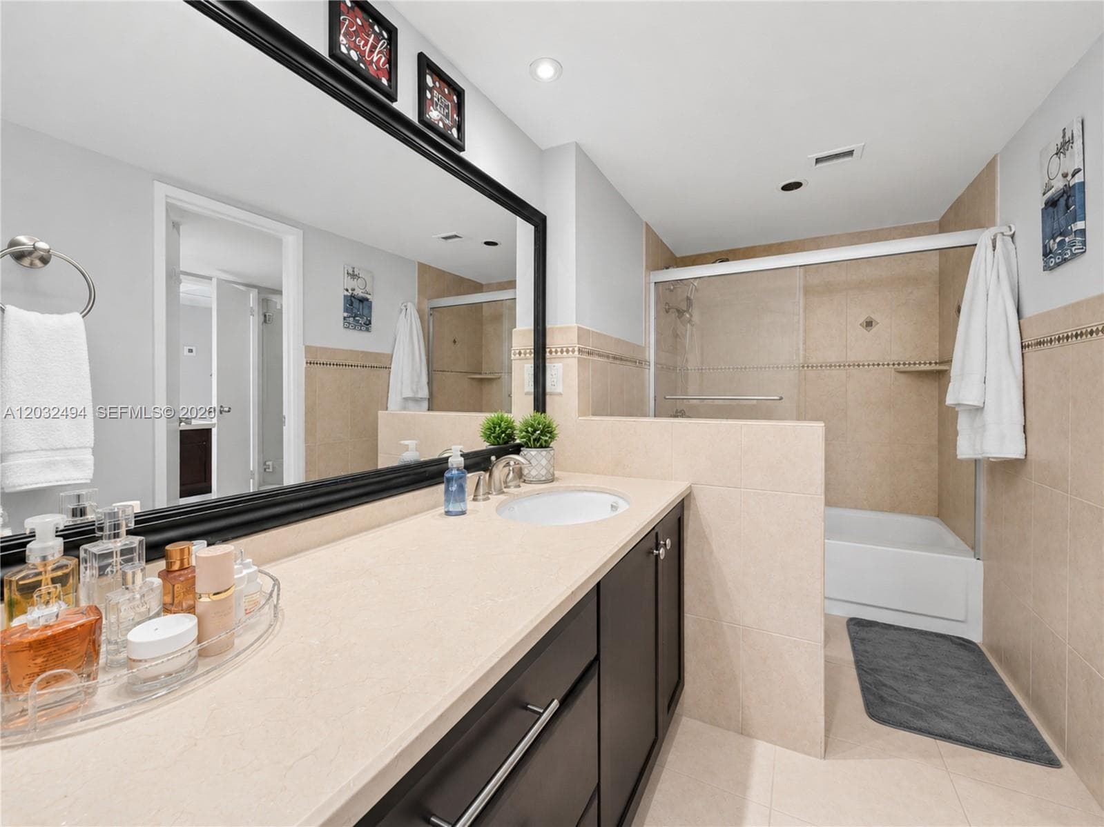 5701 Collins Ave # 1711, Miami Beach FL 33140 — 8