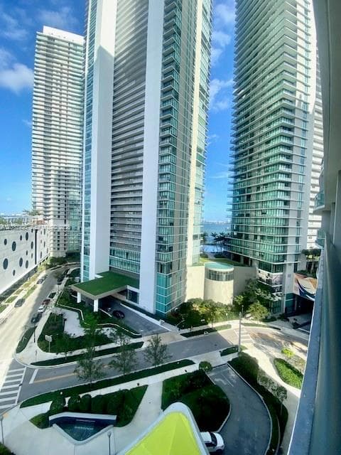 501 NE 31st St # 802, Miami FL 33137 — 1