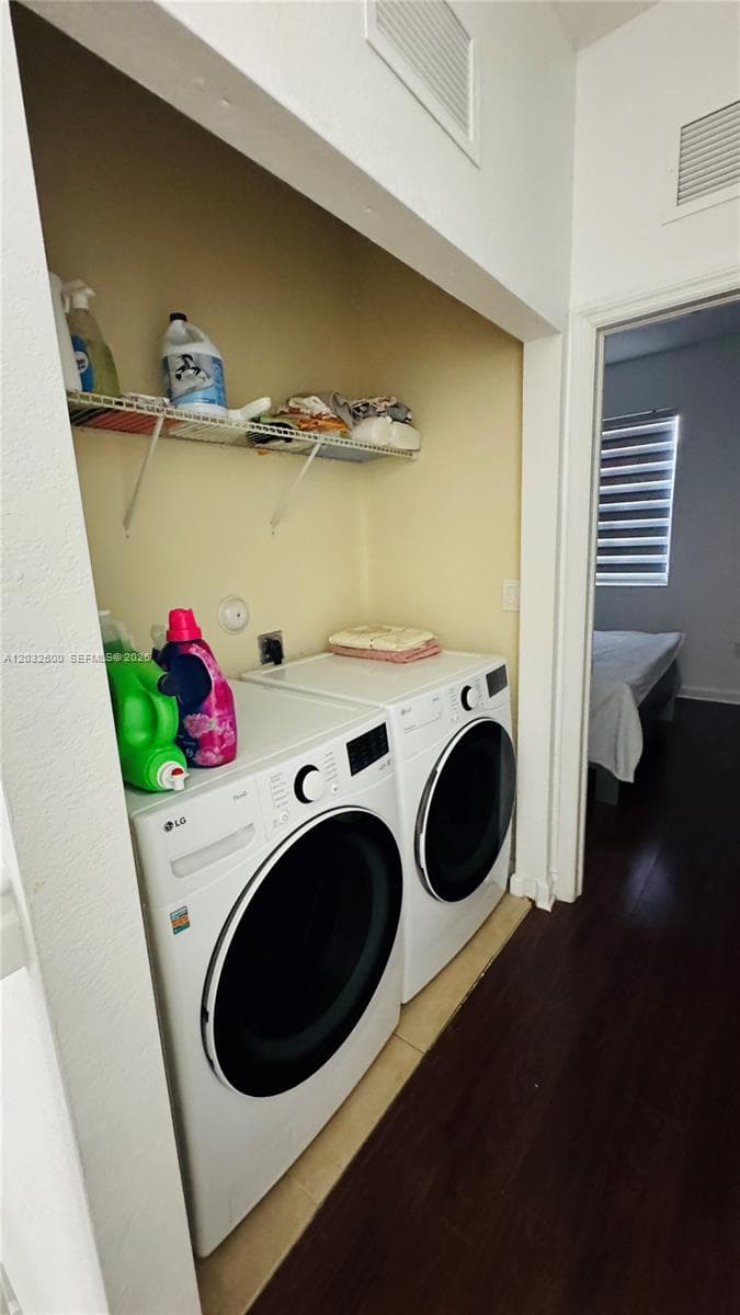 3355 W 90th Ter, Hialeah FL 33018 — 17