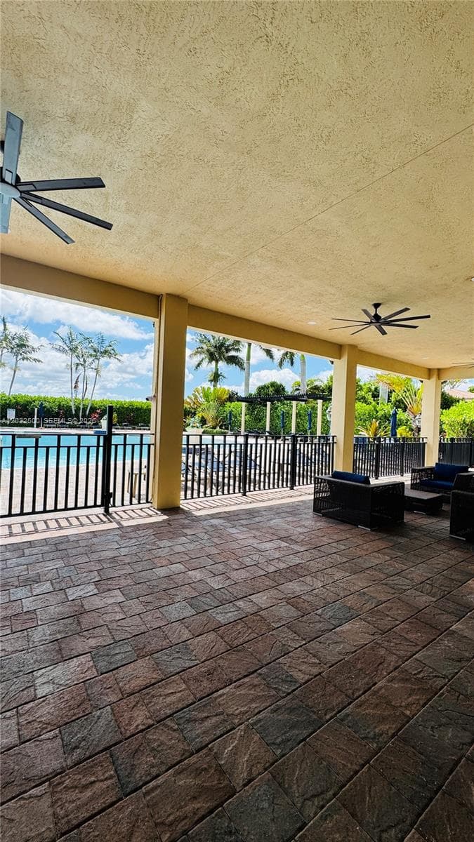 3355 W 90th Ter, Hialeah FL 33018 — 28