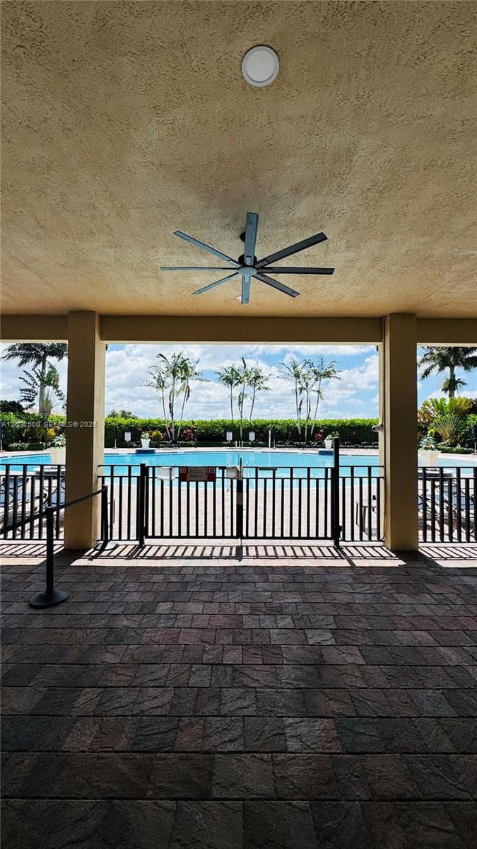 3355 W 90th Ter, Hialeah FL 33018 — 29