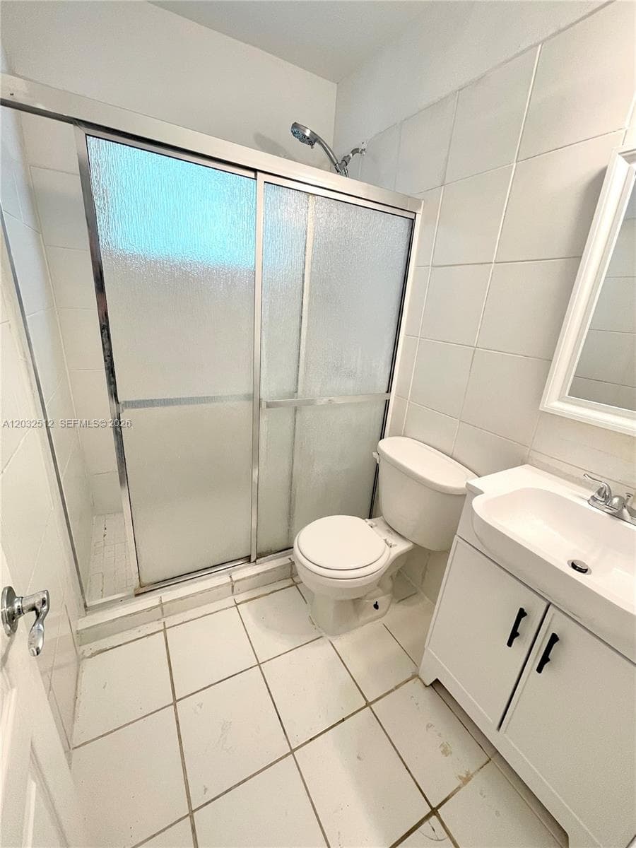 825 Euclid Ave # 9, Miami Beach FL 33139 — 12
