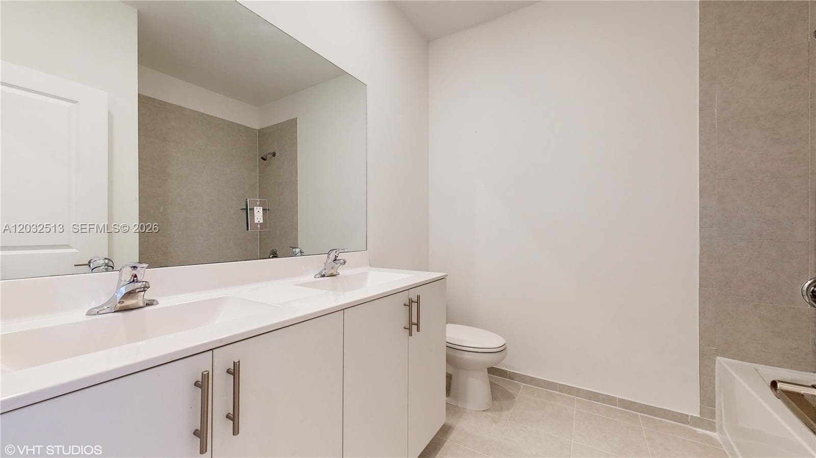 10004 SW 231 LN, Miami FL 33190 — 12