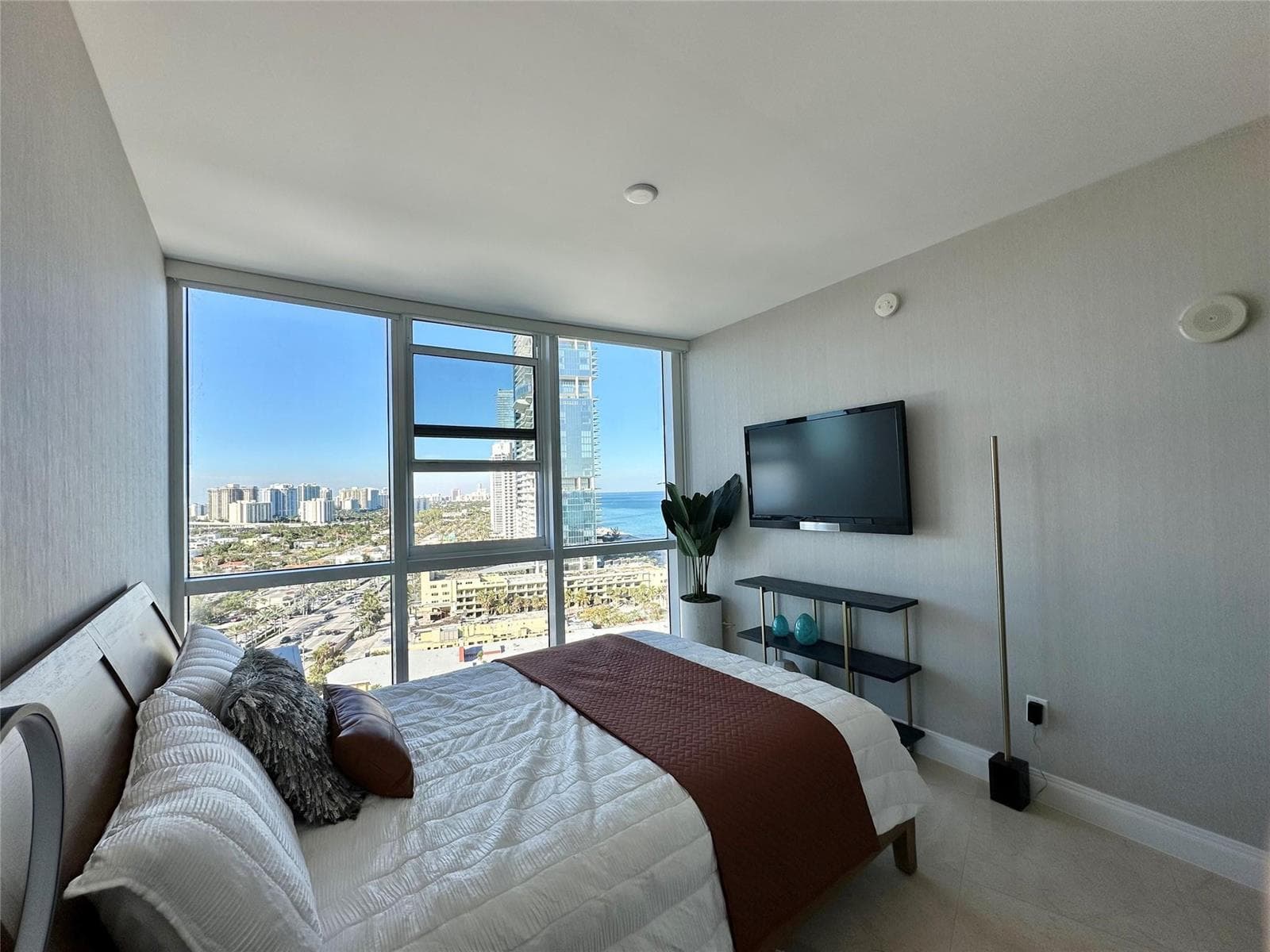 18201 Collins Avenue # 1901, Sunny Isles Beach FL 33160 — 57