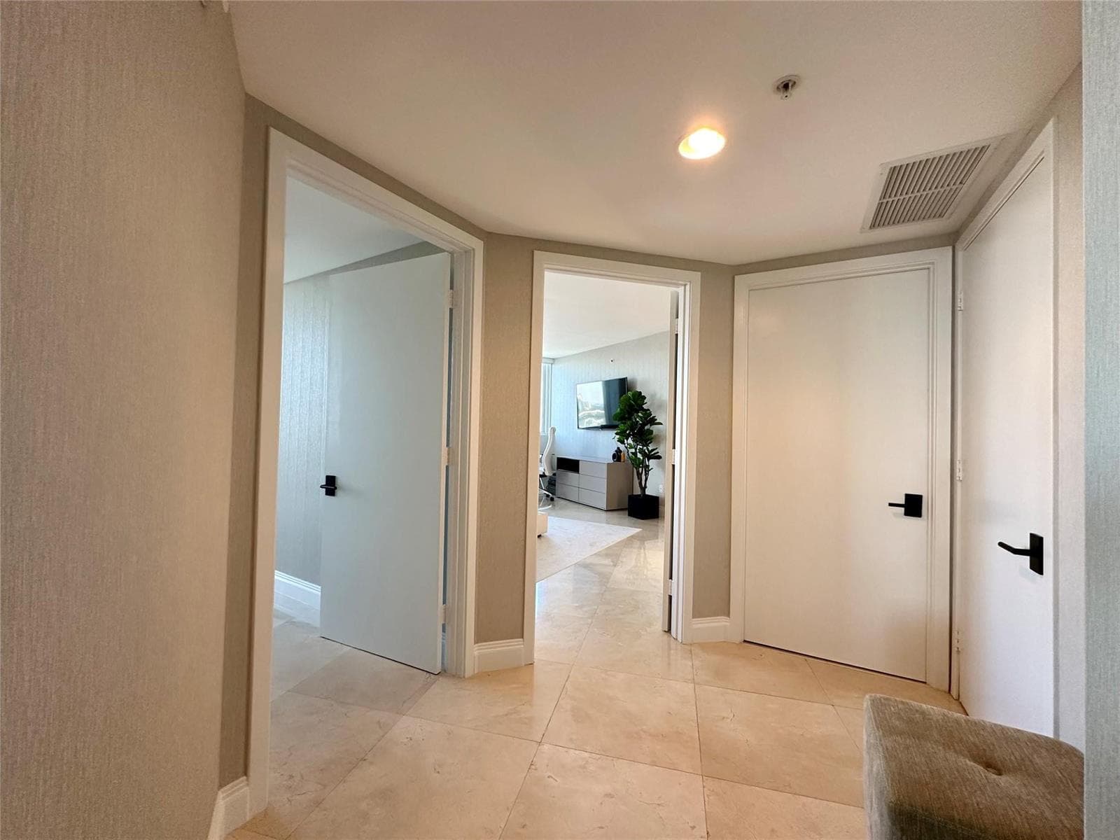 18201 Collins Avenue # 1901, Sunny Isles Beach FL 33160 — 53