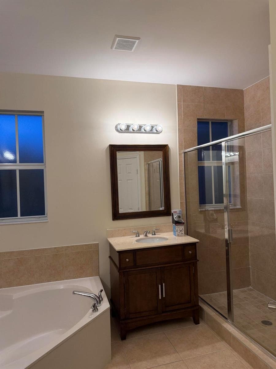 7490 NW 115th Court, Doral FL 33178 — 12