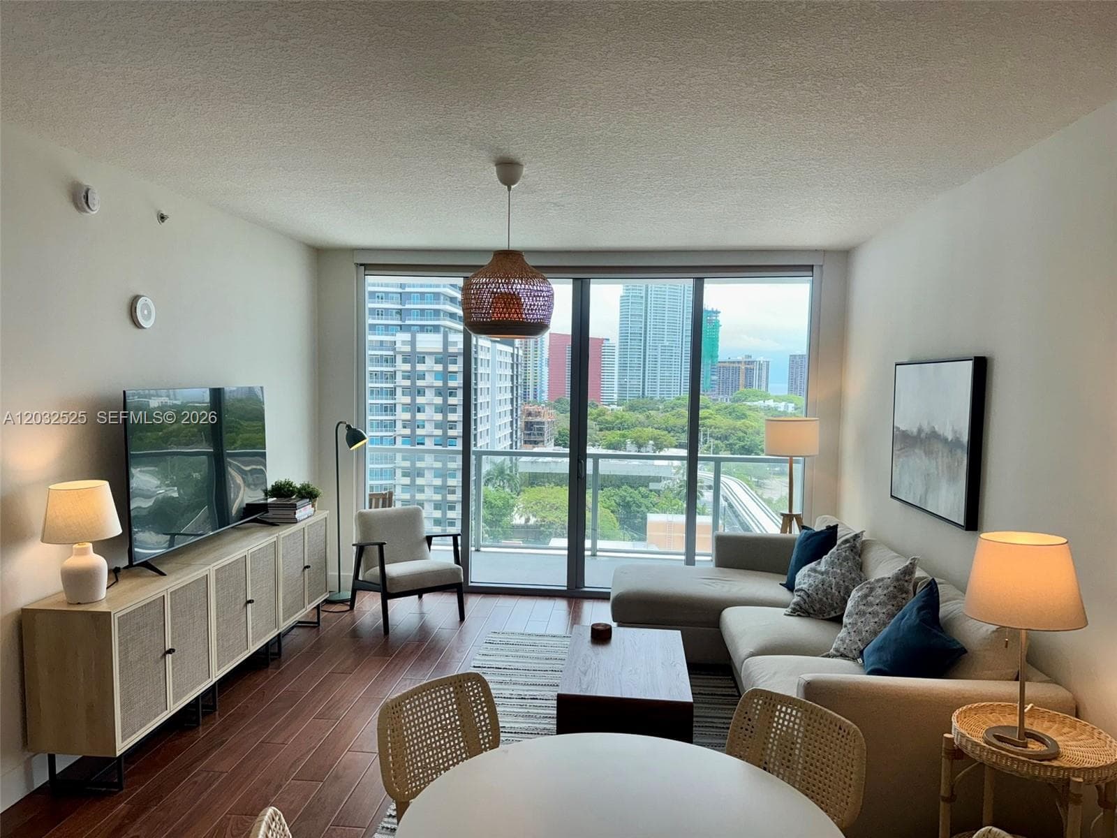 79 SW 12th St # 1502, Miami FL 33130 — 1