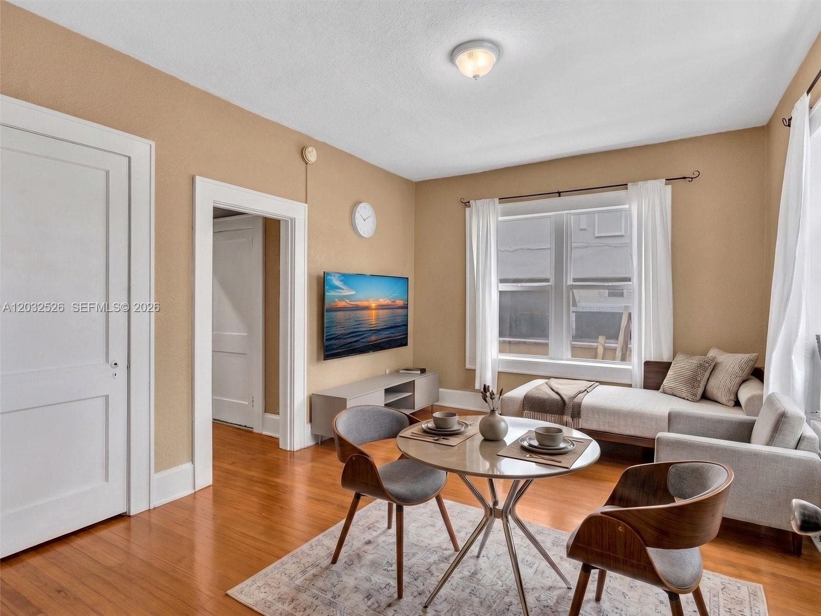 124 Mendoza Ave # 6, Coral Gables FL 33134 — 2