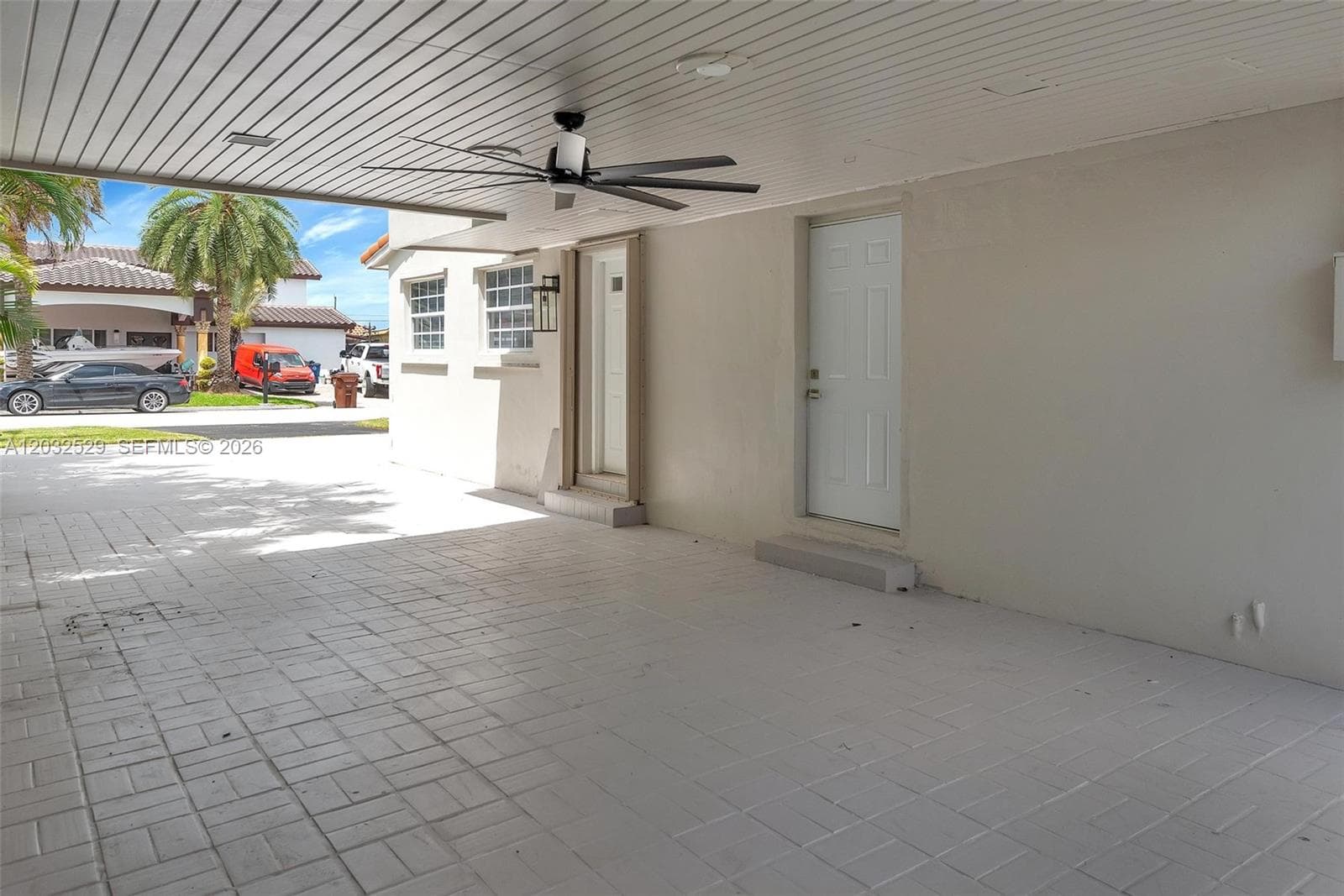 424 W 13th St, Hialeah FL 33010 — 5
