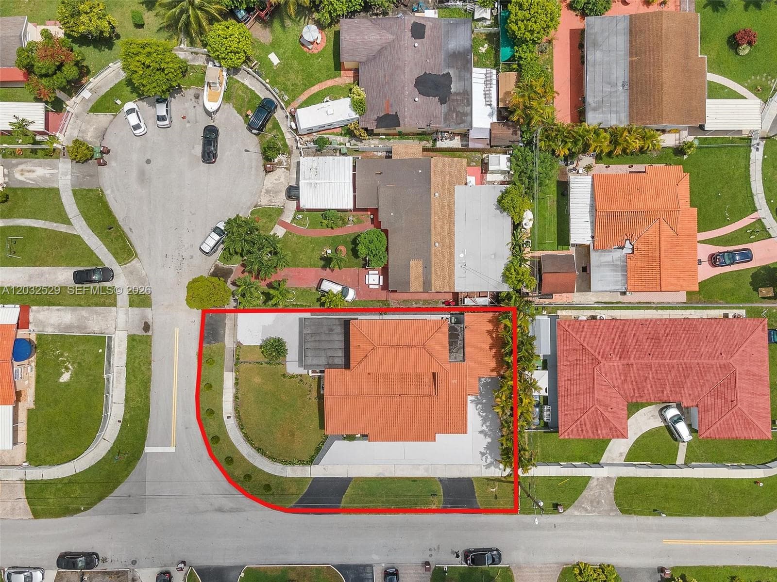 424 W 13th St, Hialeah FL 33010 — 34