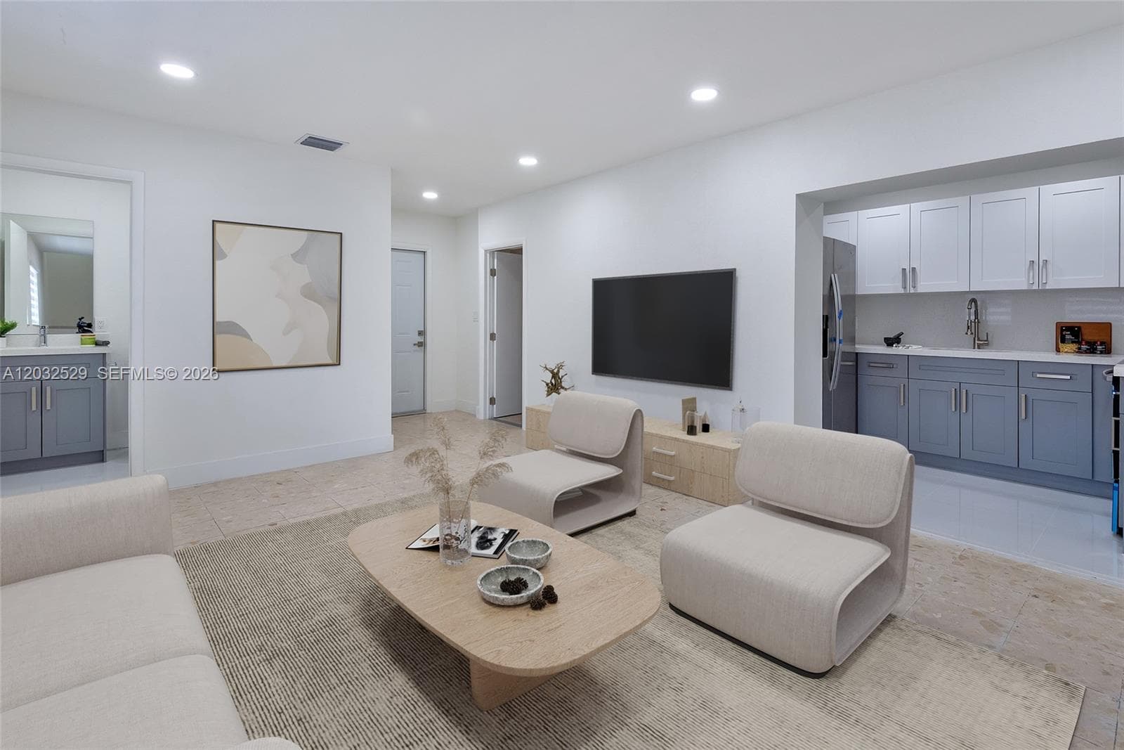 424 W 13th St, Hialeah FL 33010 — 11
