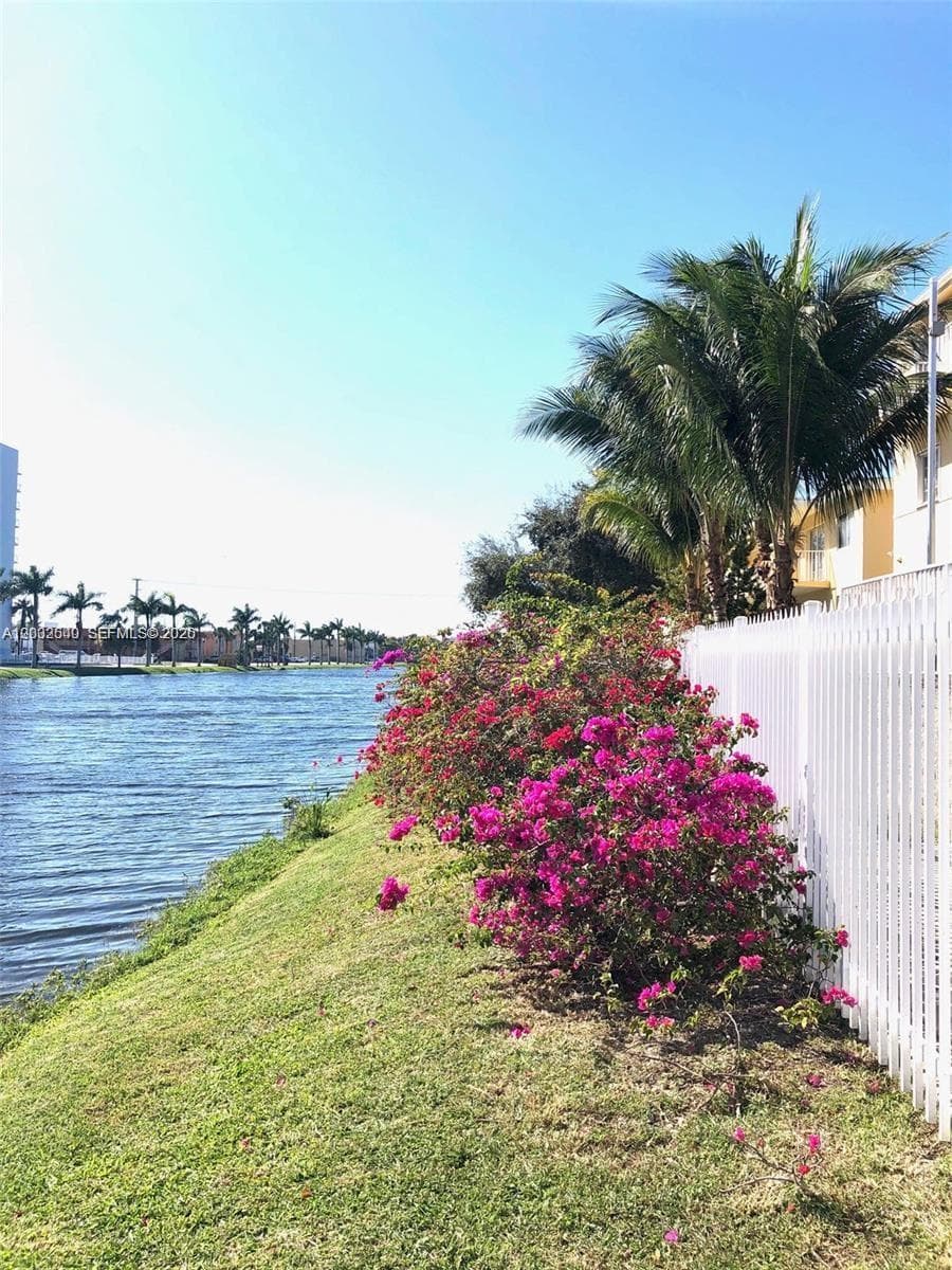 2090 NE 167th St # 112, North Miami Beach FL 33162 — 15