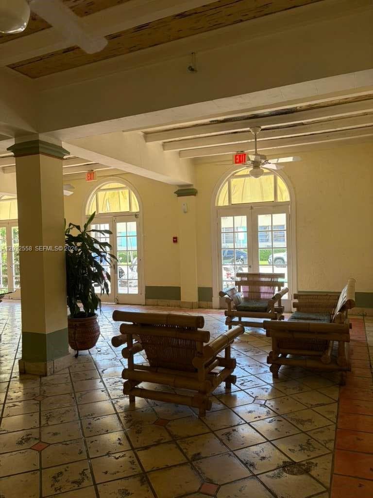 900 16th St # 301, Miami Beach FL 33139 — 13