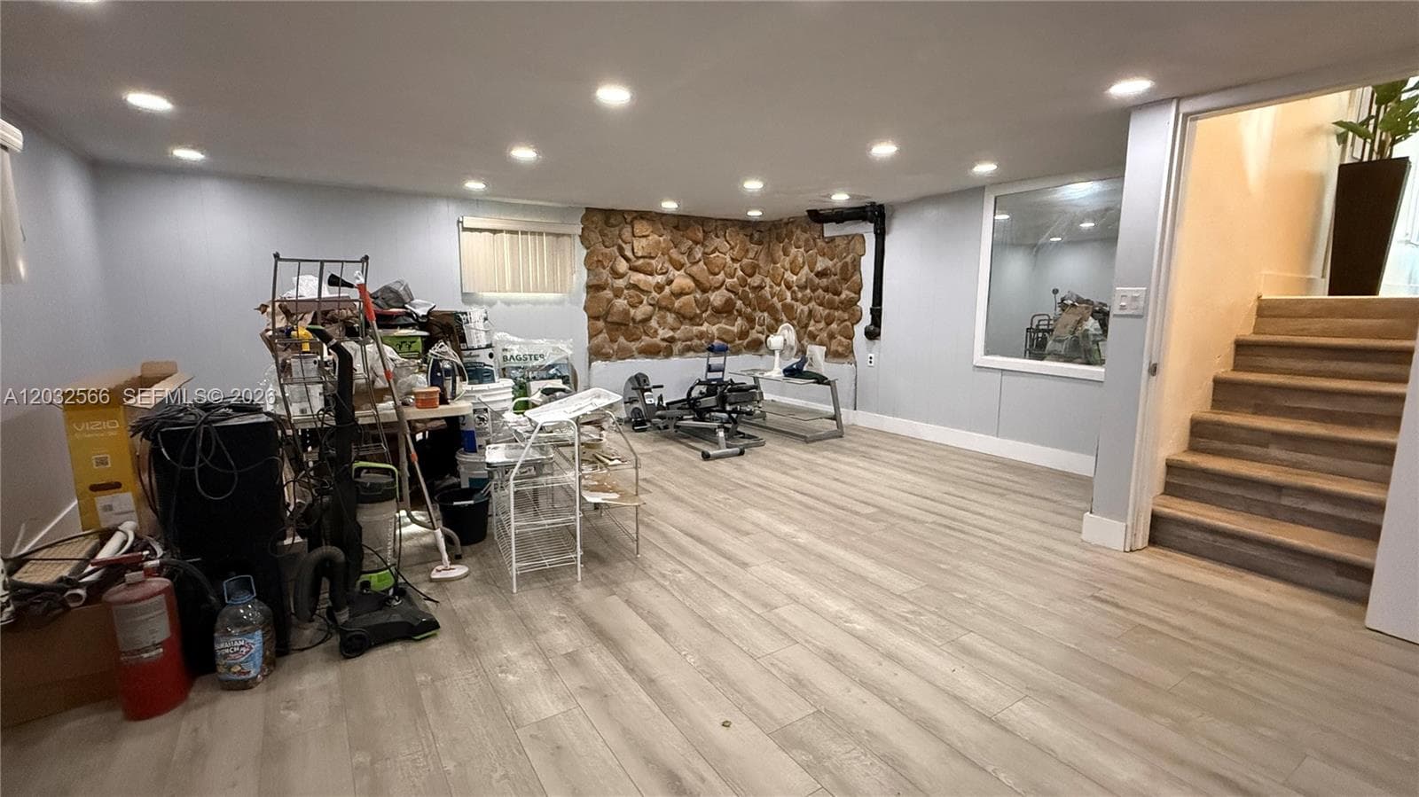 1245 NE 203rd St, Miami FL 33179 — 21