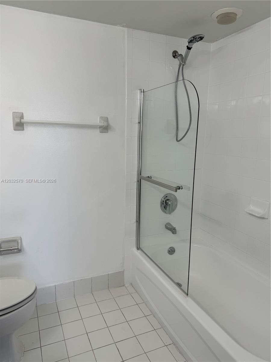 36 NW 6th Ave # 601, Miami FL 33128 — 16