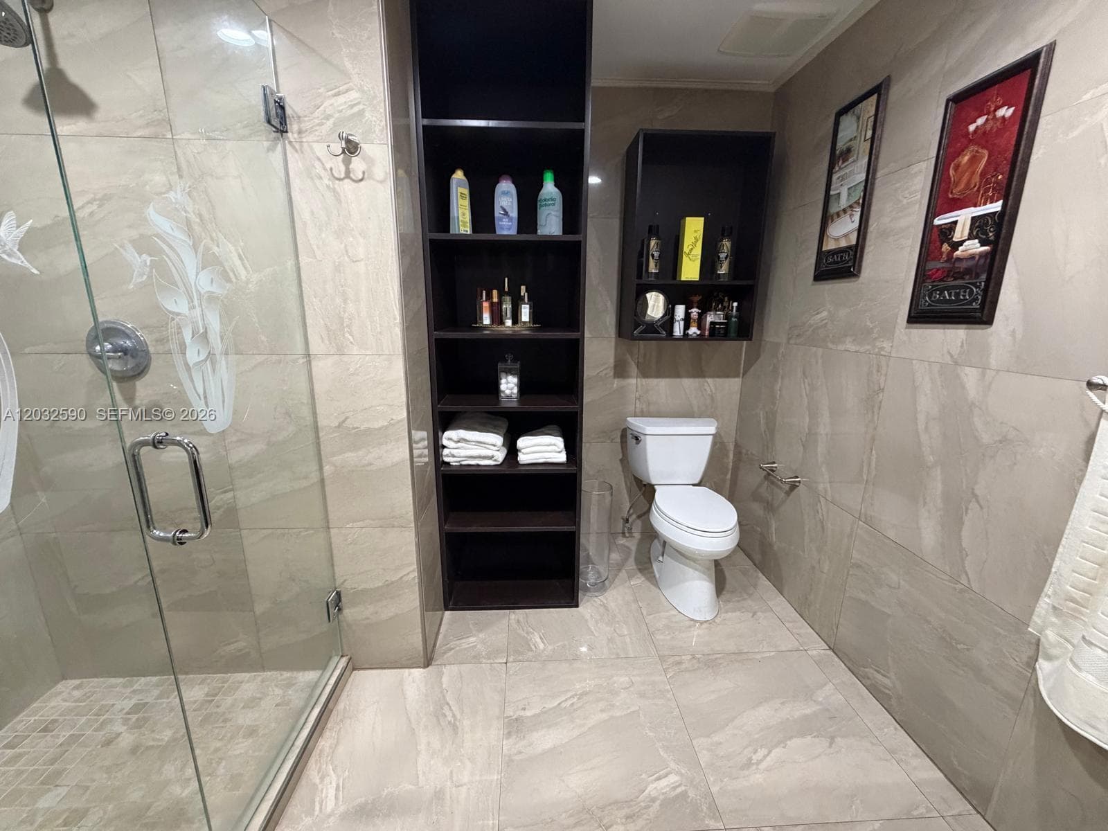 18801 Oakland Hills Dr, Hialeah FL 33015 — 15