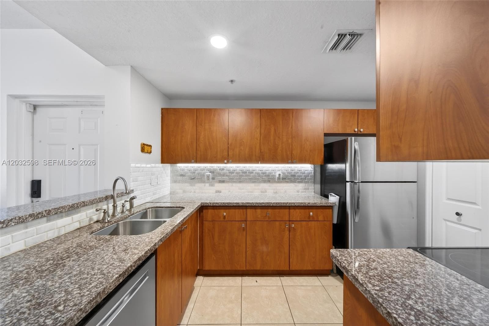 6670 NW 114th Ave # 602, Doral FL 33178 — 3