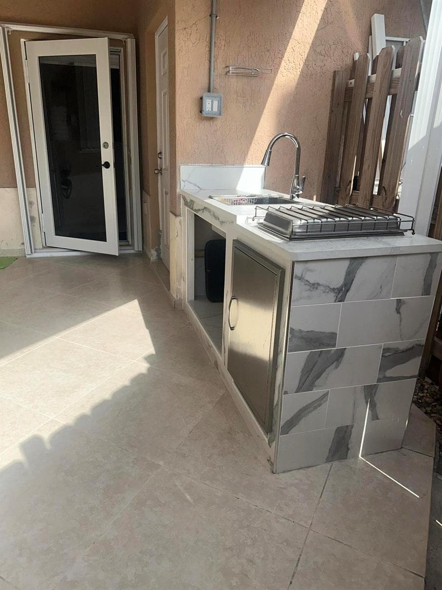 300 E 4th Street # 103, Hialeah FL 33010 — 23
