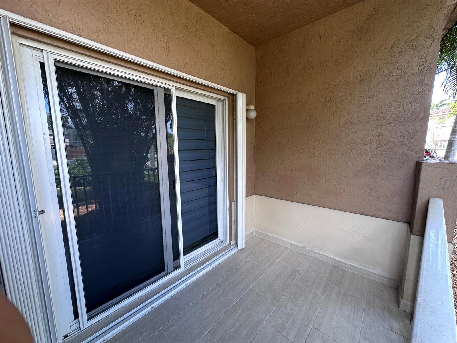 300 E 4th Street # 103, Hialeah FL 33010 — 2