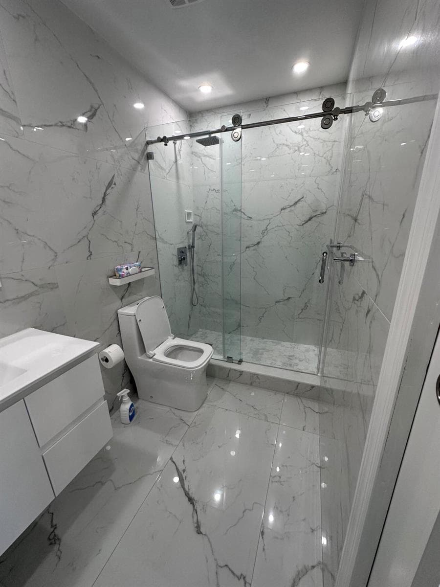 300 E 4th Street # 103, Hialeah FL 33010 — 12