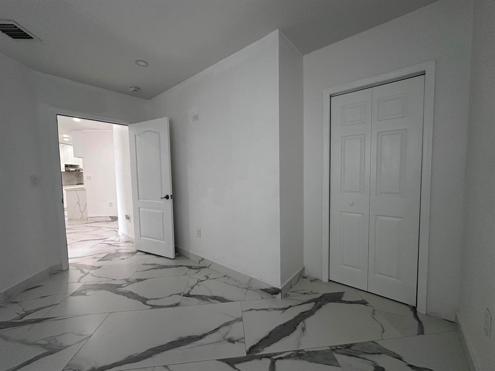 300 E 4th Street # 103, Hialeah FL 33010 — 8