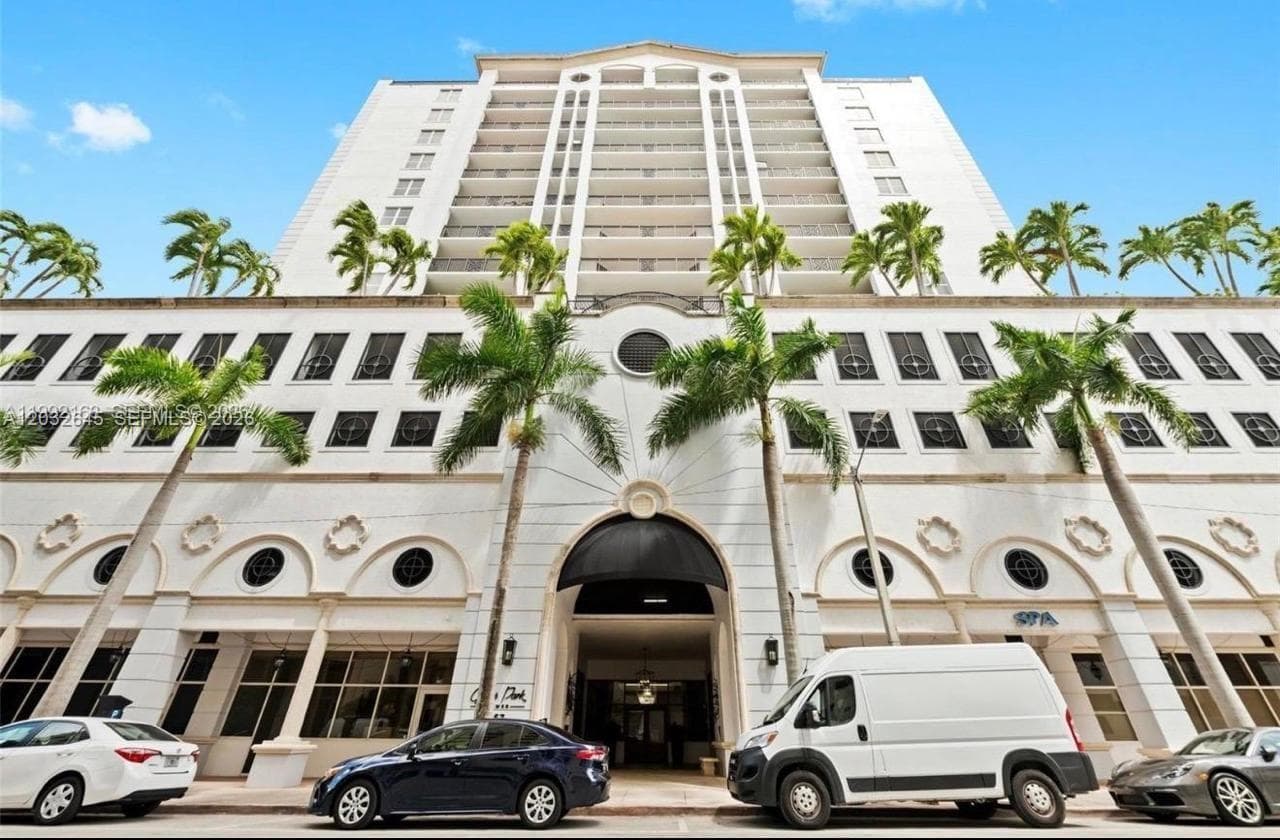 357 Almeria Ave # 802, Coral Gables FL 33134 — 1