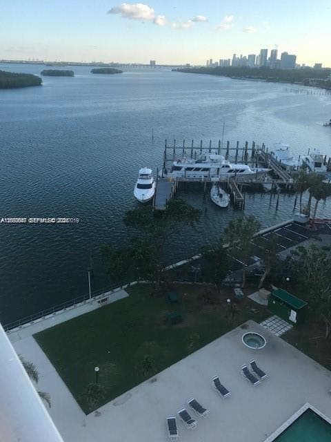 880 NE 69th St # 6R, Miami FL 33138 — 34